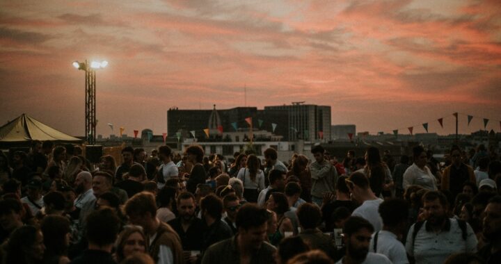 Unis dans la diversité : Découvrez le premier festival en plein air de Bruxelles