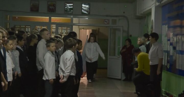 Why You Absolutely Must Watch This Documentary “Mister Nobody Against Putin” on ARTE