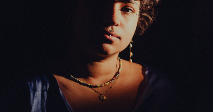 Naya is shaping a soft, soulful Brussels sound