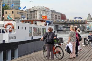 Brussels by boat: the Waterbus makes the canal feel like a real boulevard